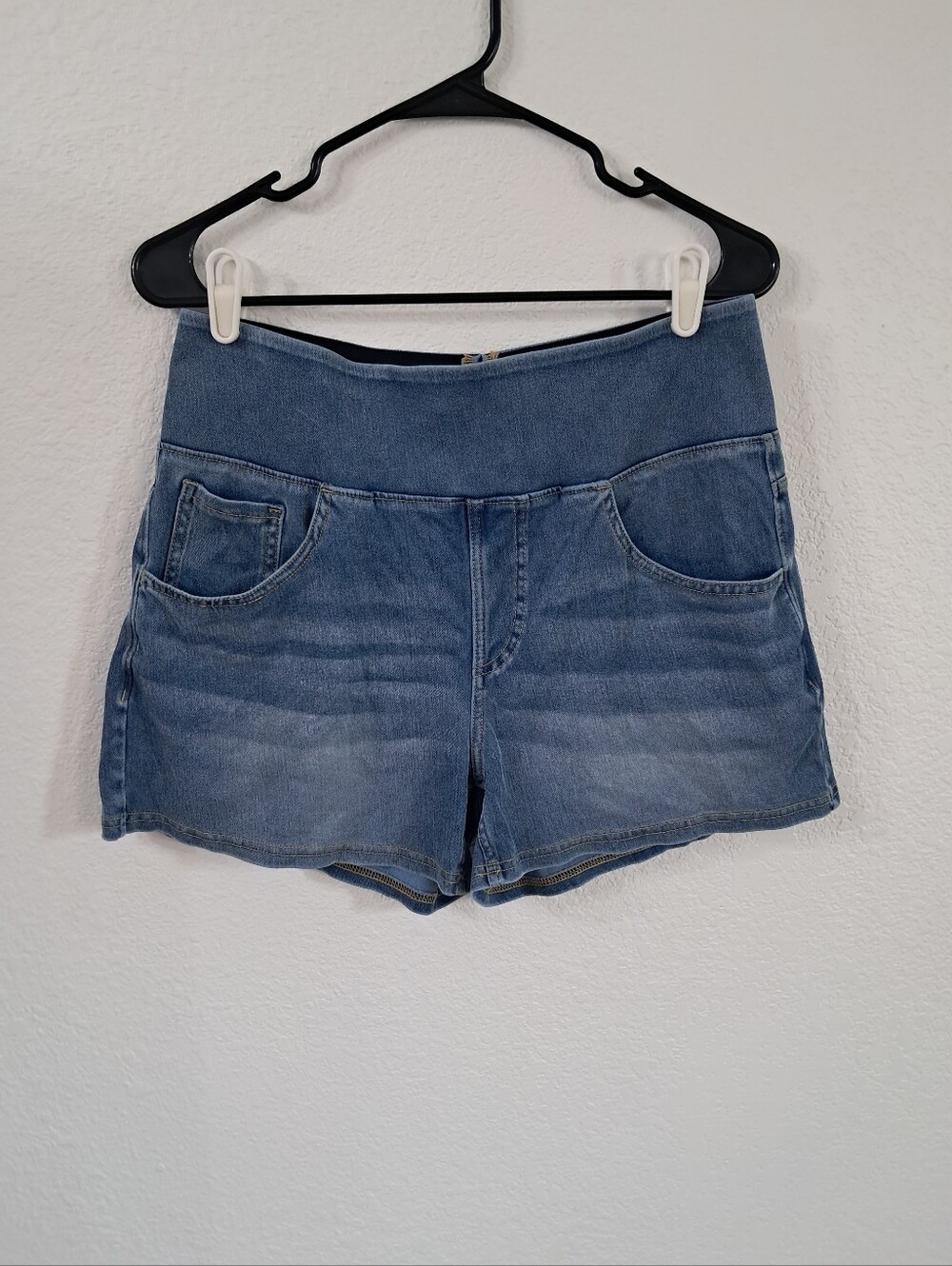 Halara Flex Denim Tummy Control Shorts High Waisted Blue Lg Athleisure Casual